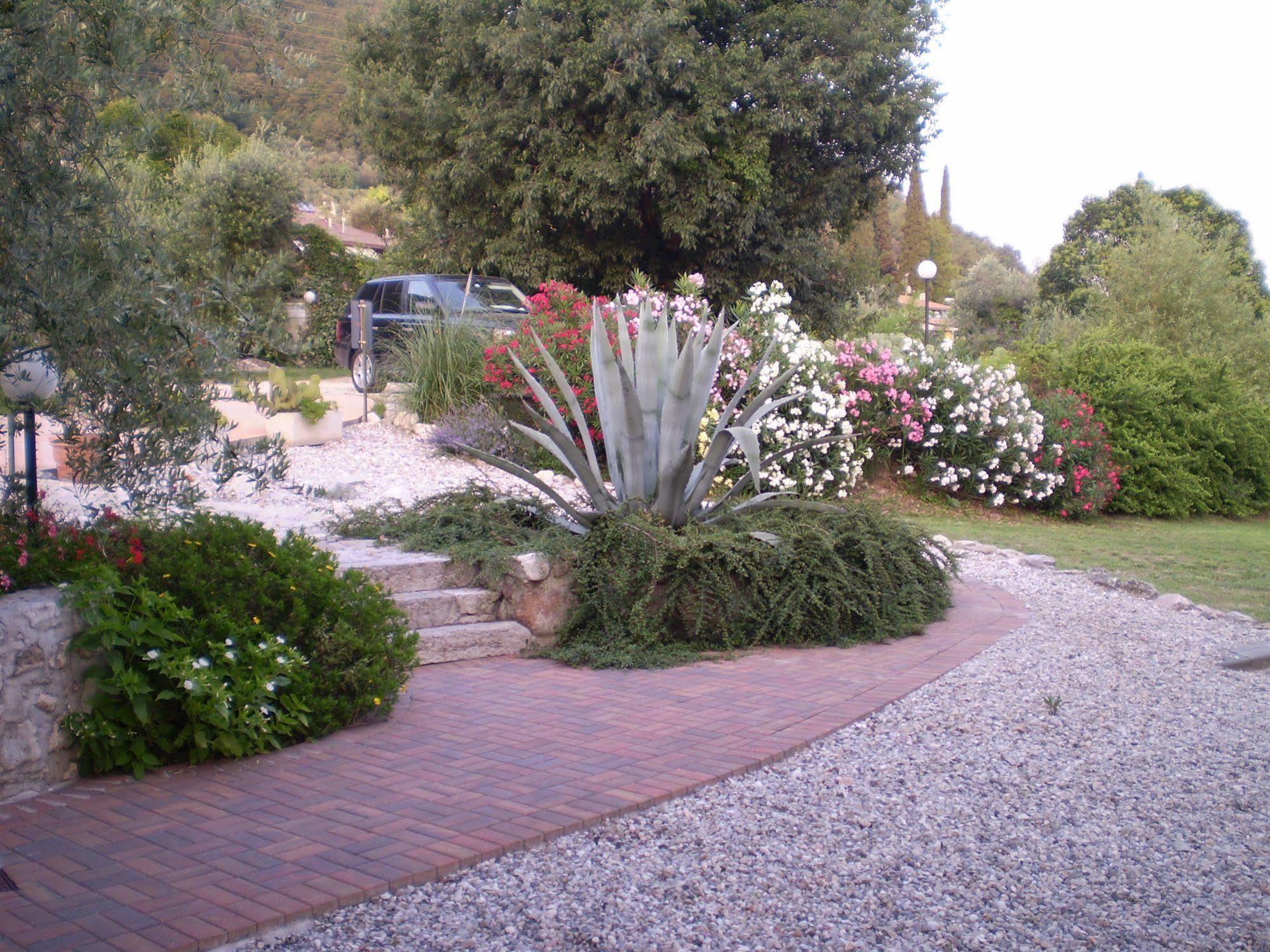 Agriturismo Renzano Garden Apartments Salò Dış mekan fotoğraf