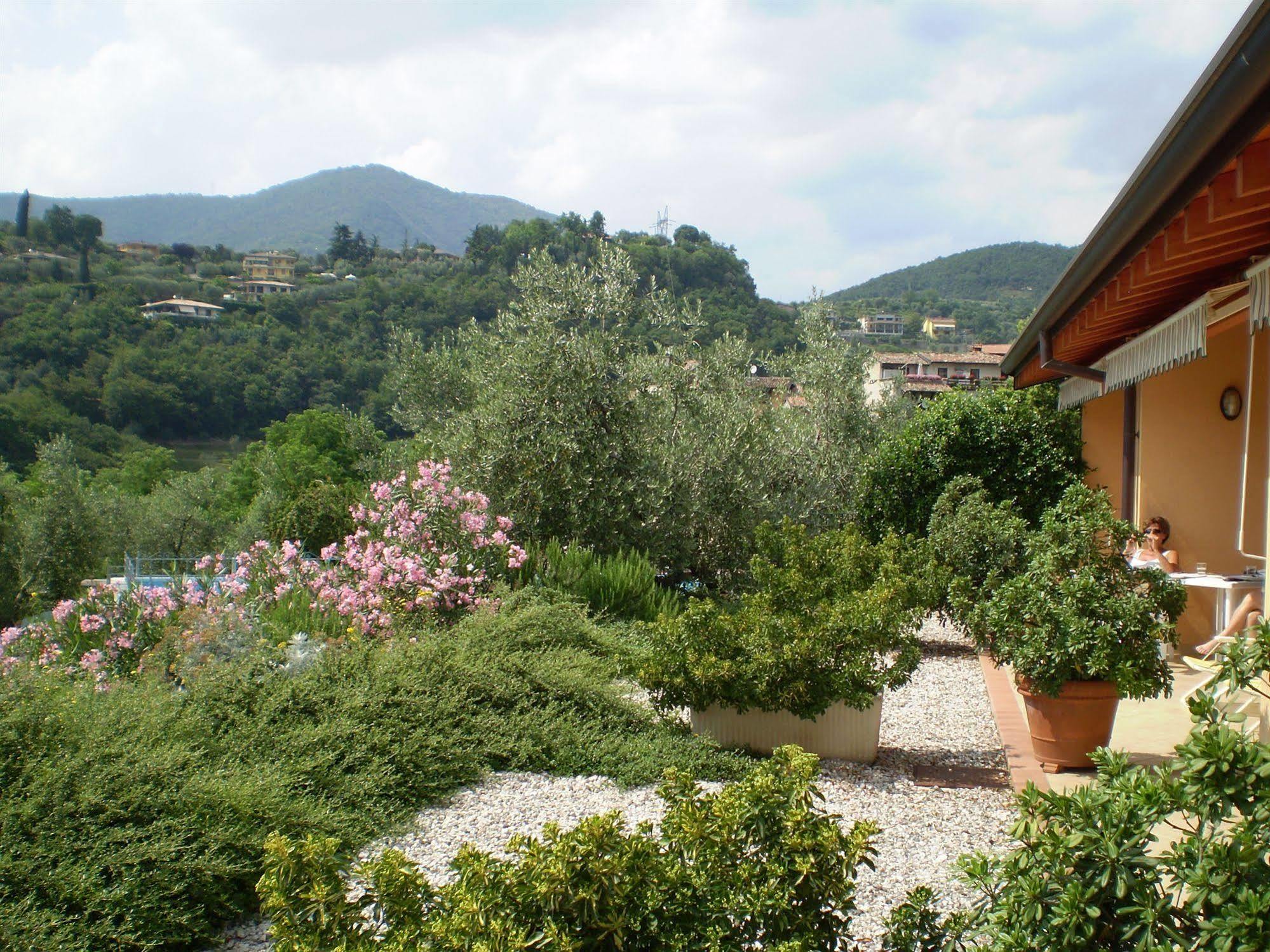 Agriturismo Renzano Garden Apartments Salò Dış mekan fotoğraf